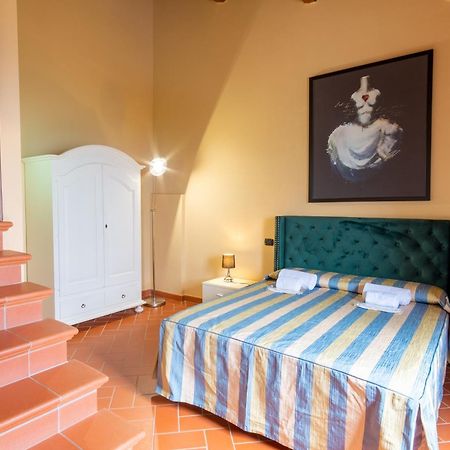Tenuta Guinigi Antico Borgo Di Matraia - Exclusive Holidays Apartments & Pool Лукка Екстер'єр фото