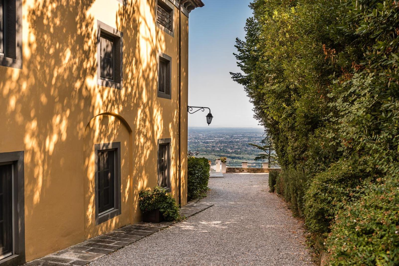 Tenuta Guinigi Antico Borgo Di Matraia - Exclusive Holidays Apartments & Pool Лукка Екстер'єр фото
